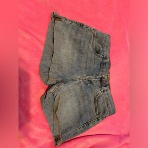 Old Navy Women’s size 4 shorts, used